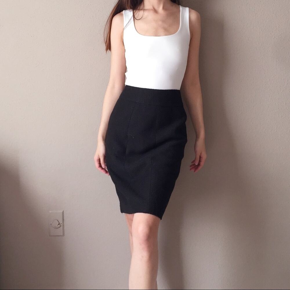 Banana Republic black skirt.-MA8